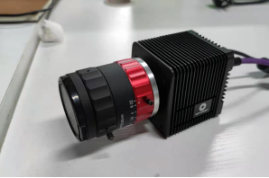 ATH5500-17短波紅外顯微高光譜成像儀